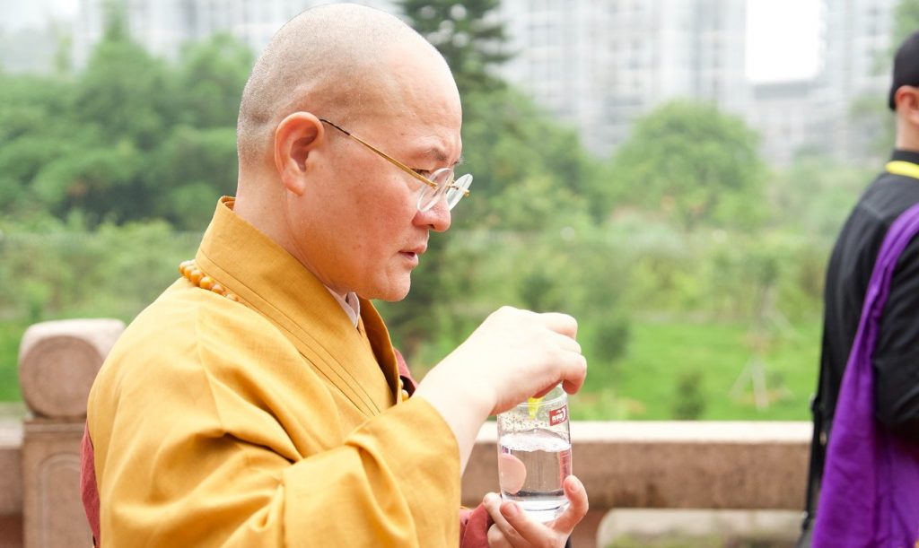 福庆寺圆满举行净良长老圆寂二周年追思法会、净良长老纪念堂奠基暨书画影像展