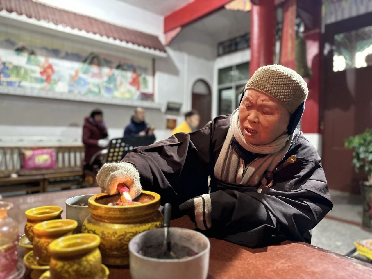 山门常衍 勿忘年迈僧宝｜金钟阁禅寺新年暖心三明行