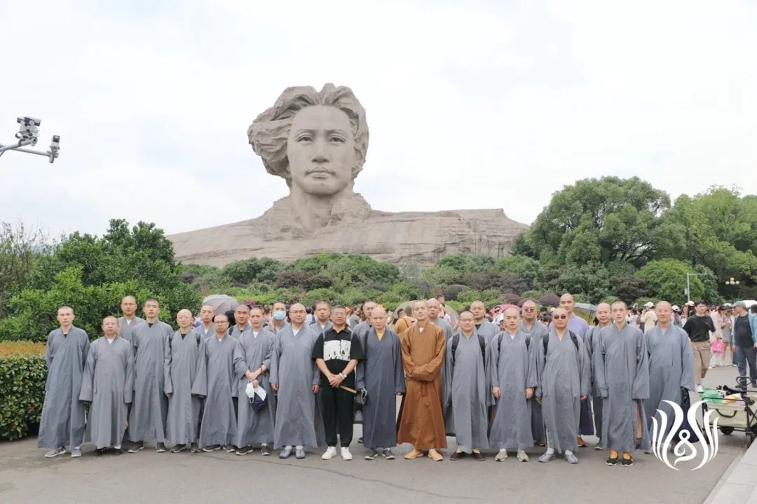 当一位僧青年决定报考普陀山佛学院