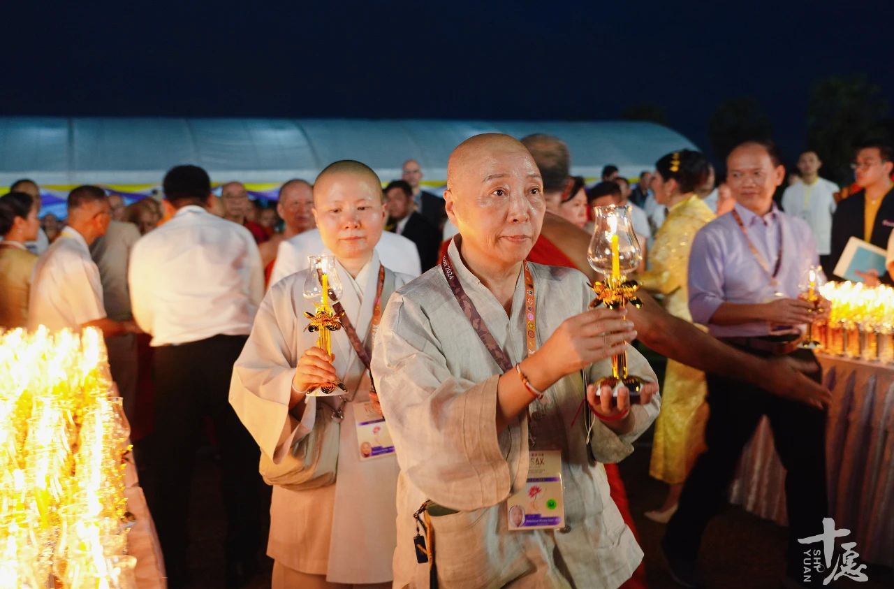 联合国卫塞节｜世界各地佛教长老为全球和平点灯祈福（多图）