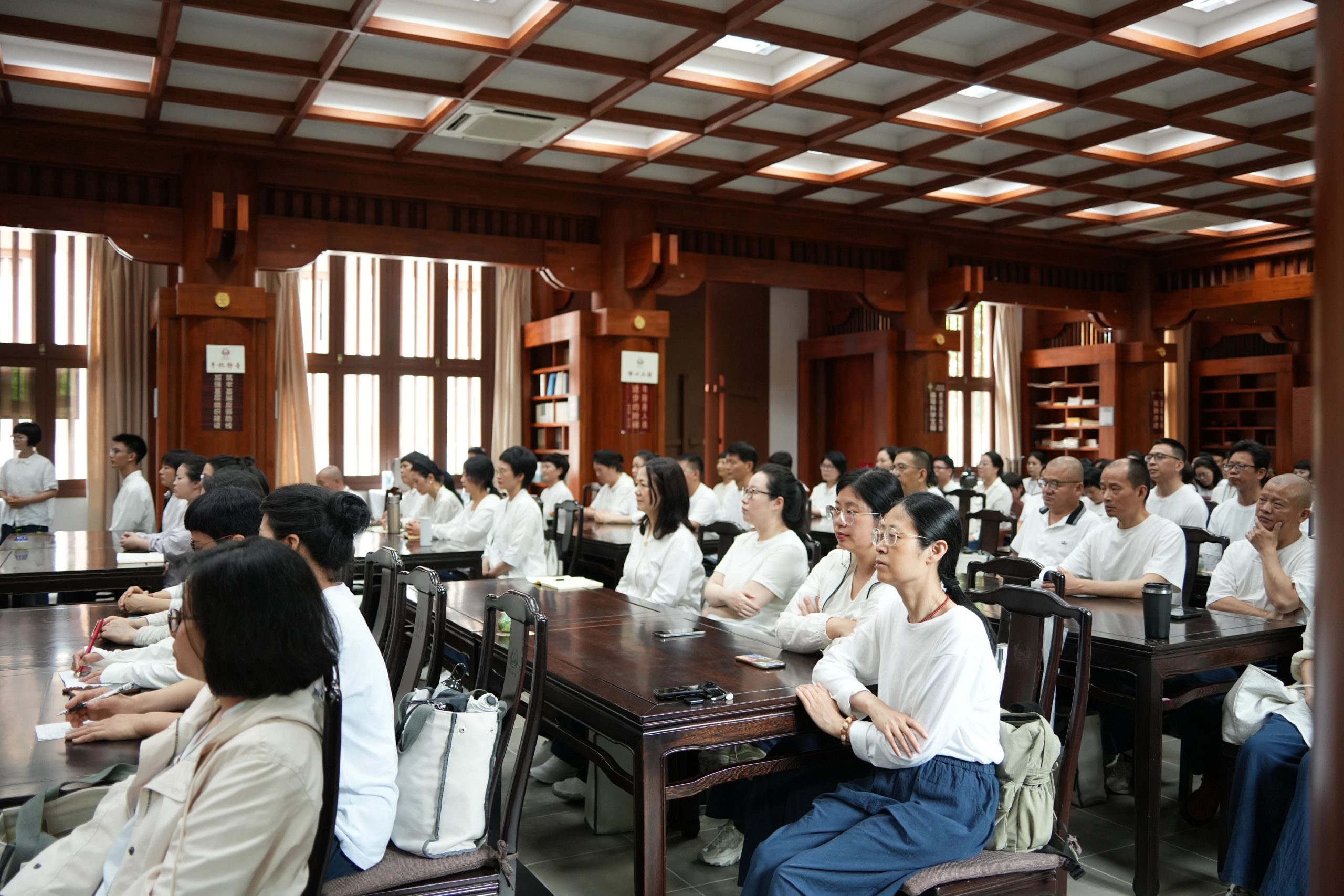 听闻经教 朝礼圣地 | 温州头陀寺永嘉大师文化中心永嘉禅研修班赴安福寺朝礼参学